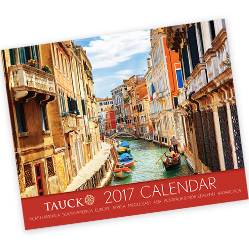 Free 2017 Travel Calendar