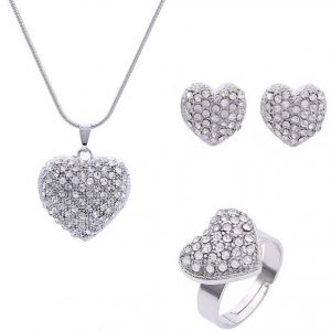 Free Swarovski Jewellery Set