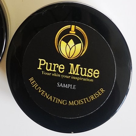 Free Rejuvenating Moisturiser