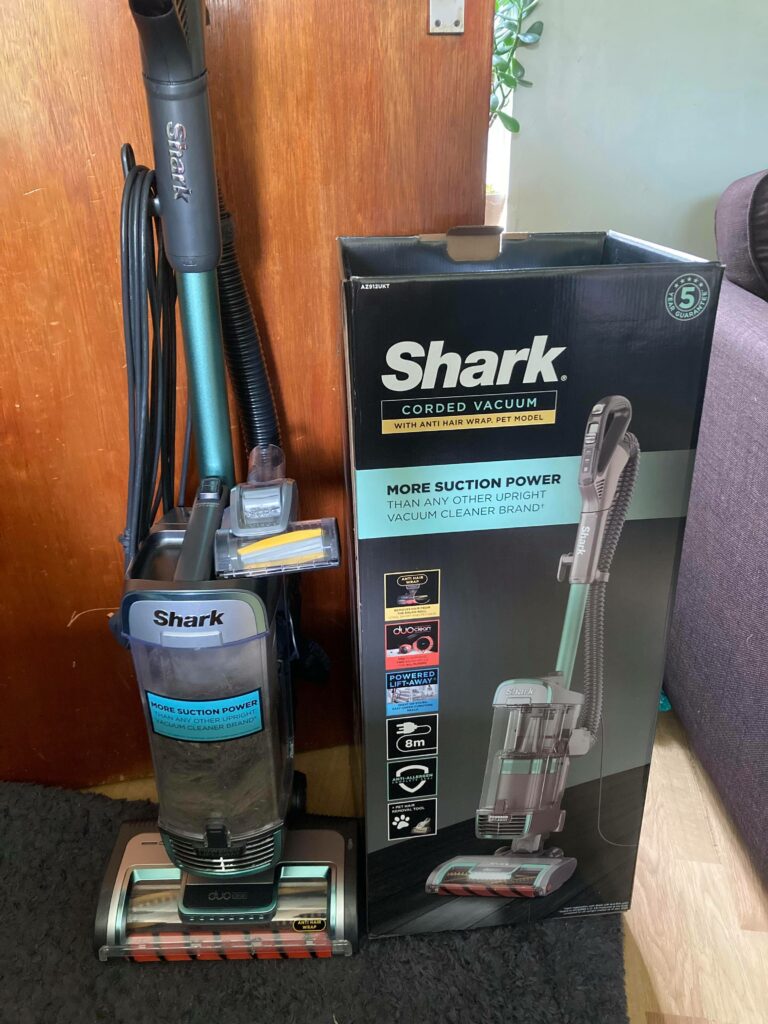 shark hoover outlet