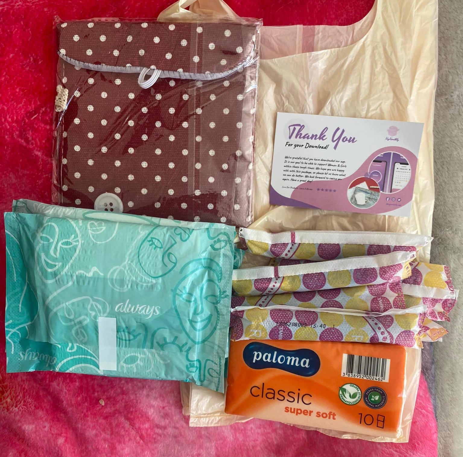 Free Sanitary Towels Package LatestFreeStuff.co.uk