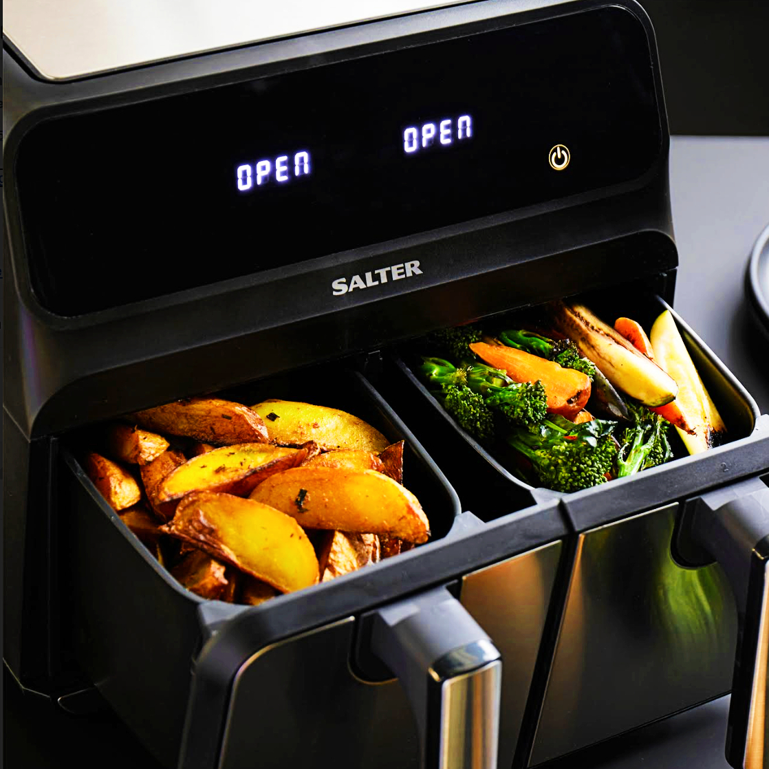 Win an Air Fryer (Worth £150+) LatestFreeStuff.co.uk