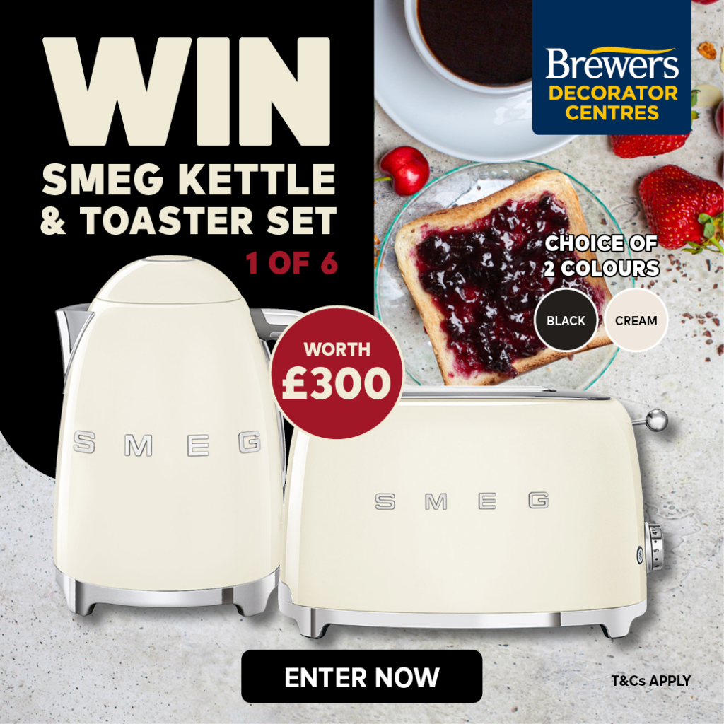 Win A Smeg Kettle & Toaster Set (Worth £300)