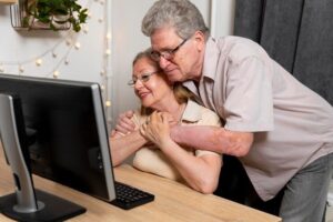 Saving Money for Seniors – How To Get Freebies and Free Stuff 2025